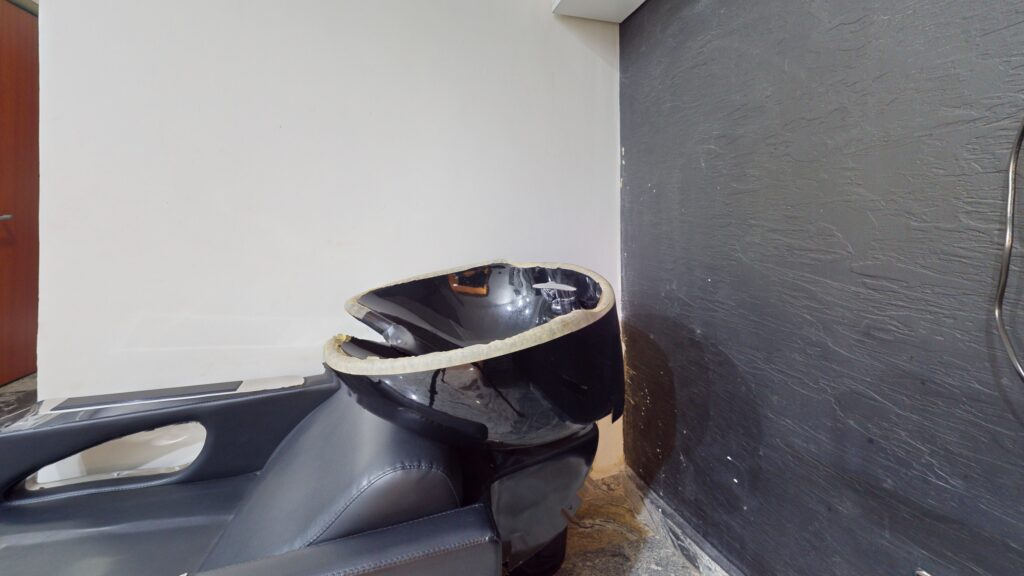 Luxury Apartments Abuja Yanna Apartments by khaliques Spa Bedroom(8)